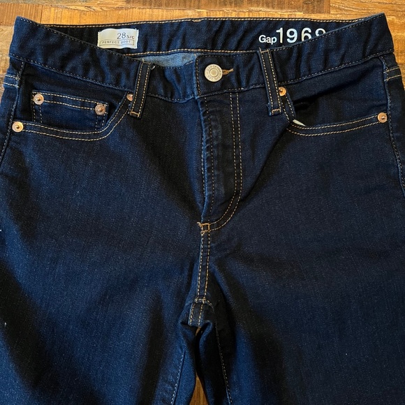 GAP dark denim perfect boot jeans - 28 S - Picture 6 of 10